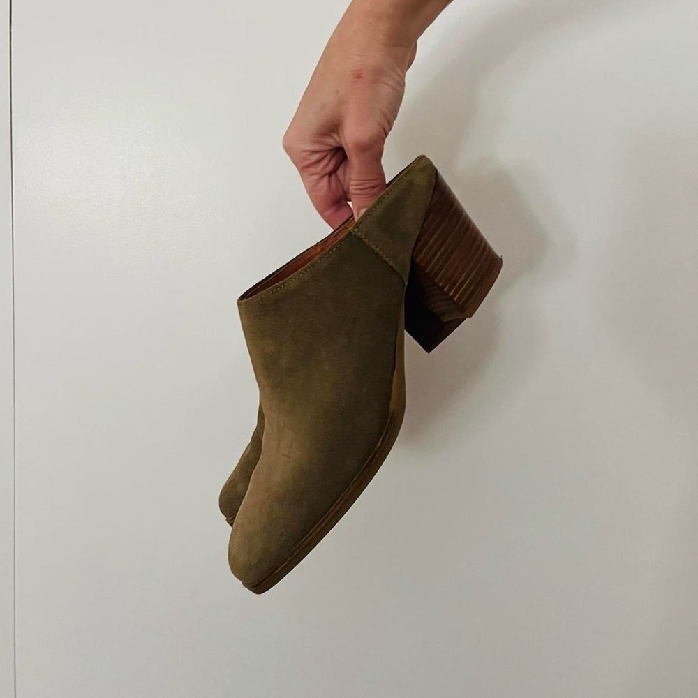 Natalia Blanco Khaki / Army Green Suede Women's Mules